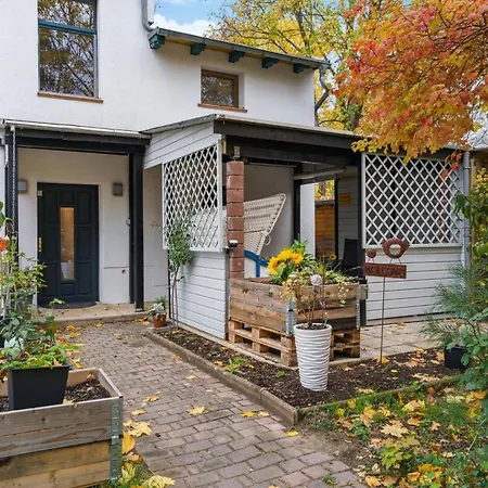 Apartment Vorstadtoase - Nahe Ber, Smart Tv, Netflix, Parken Eichwalde
